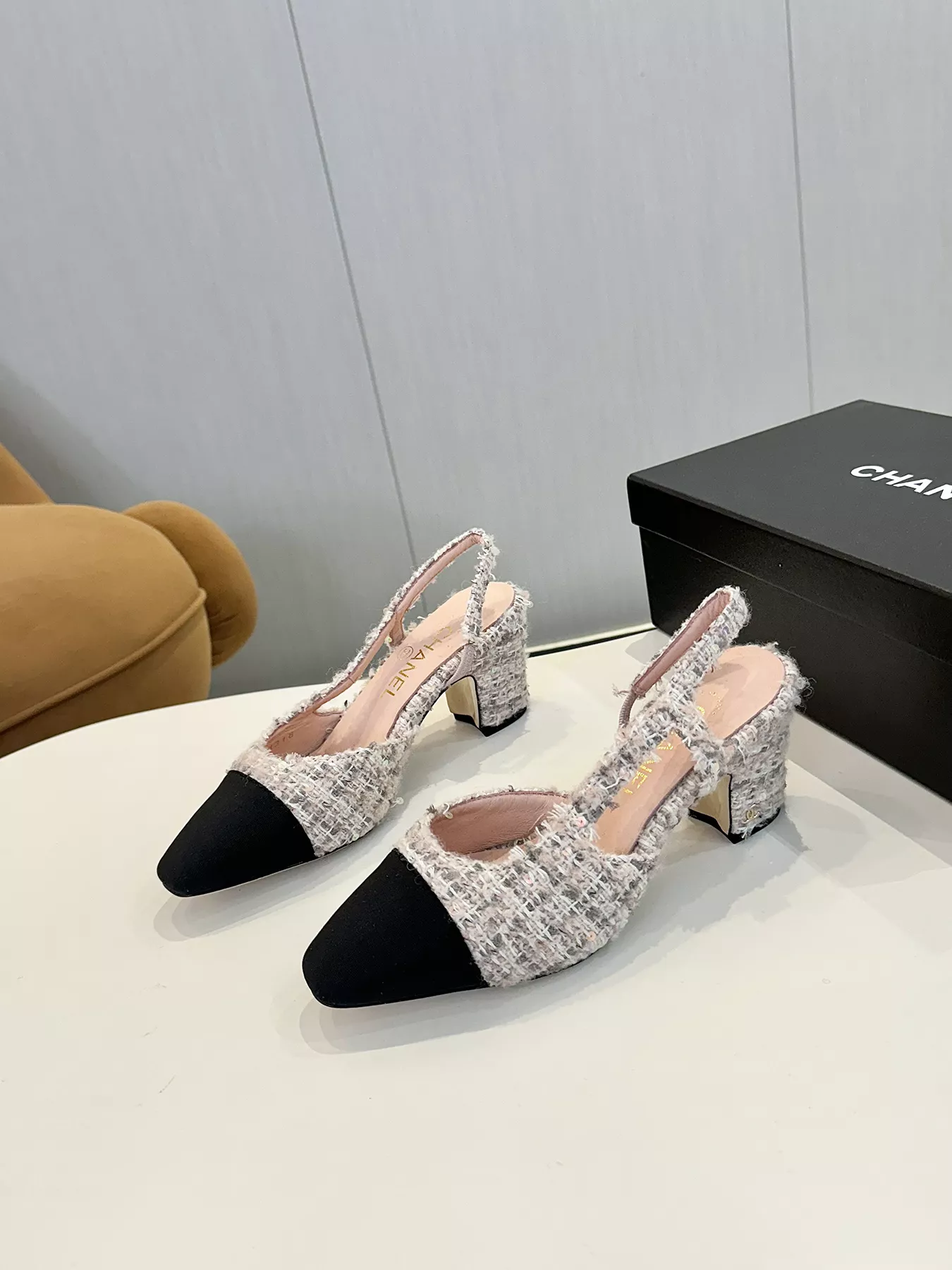 Chanel Sandal For Women Modern 1624