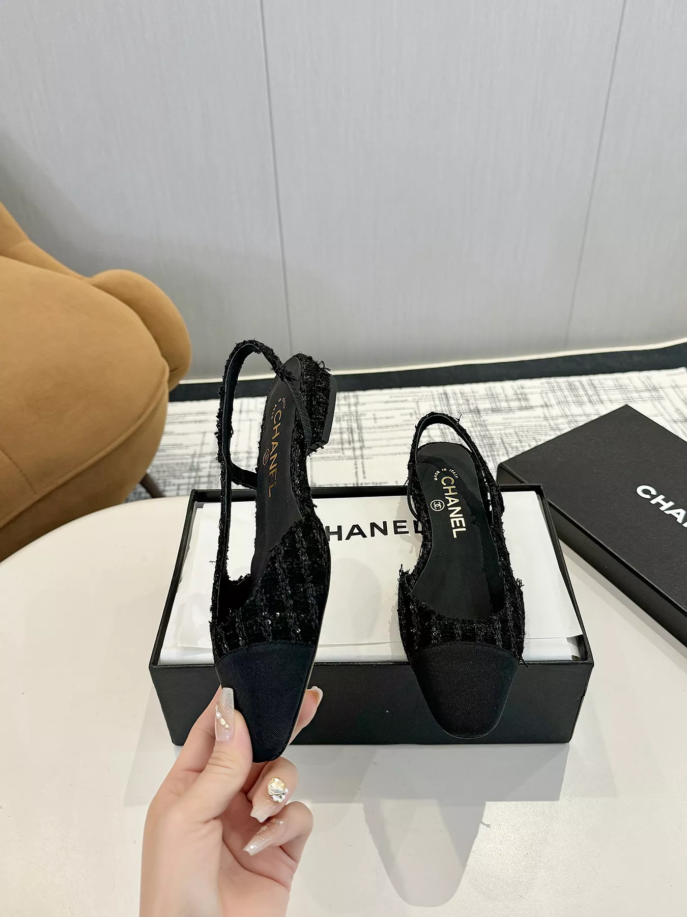 Chanel Sandal For Women Modern 930