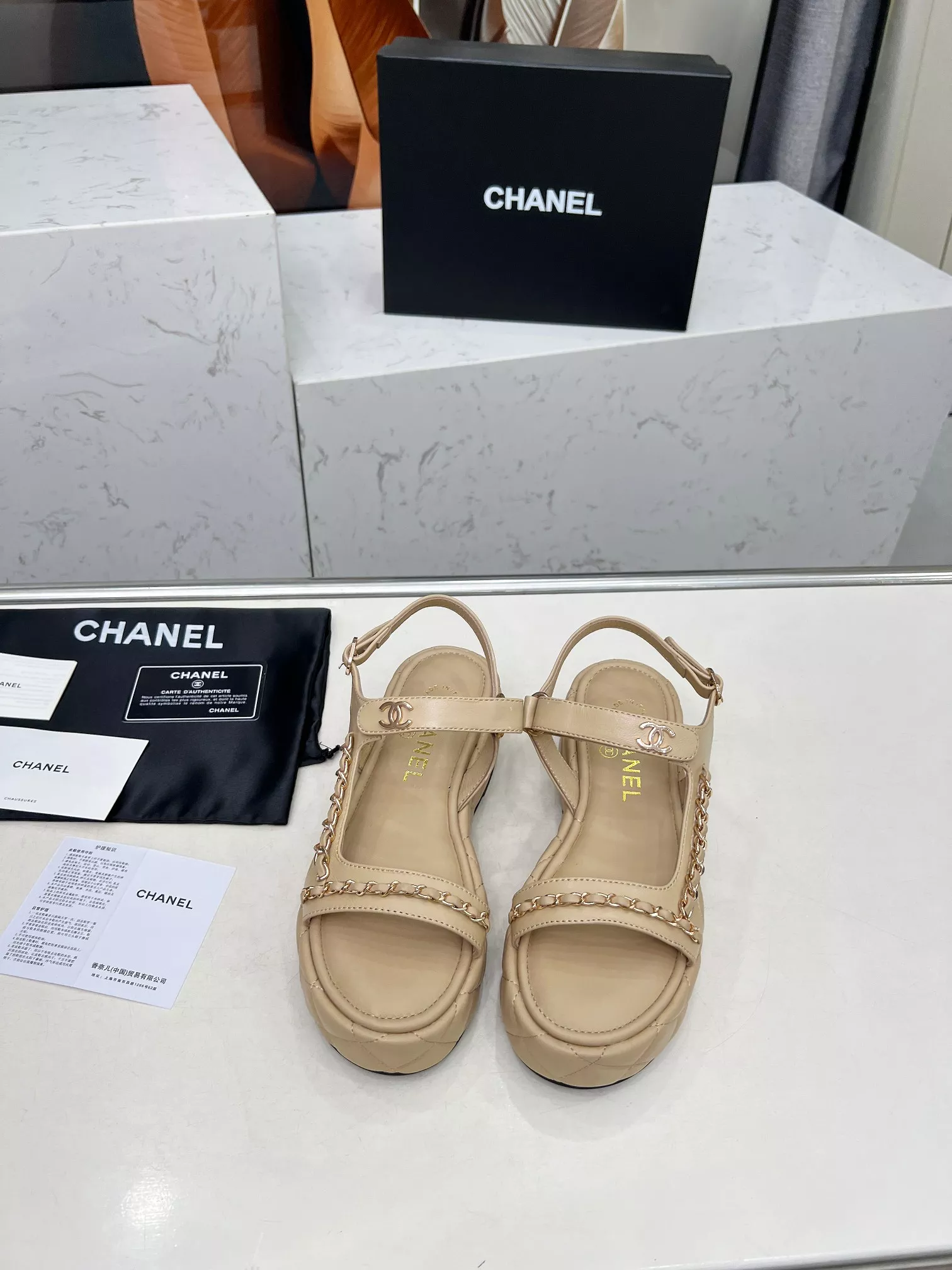 Chanel Sandal For Women StreetReady 5541