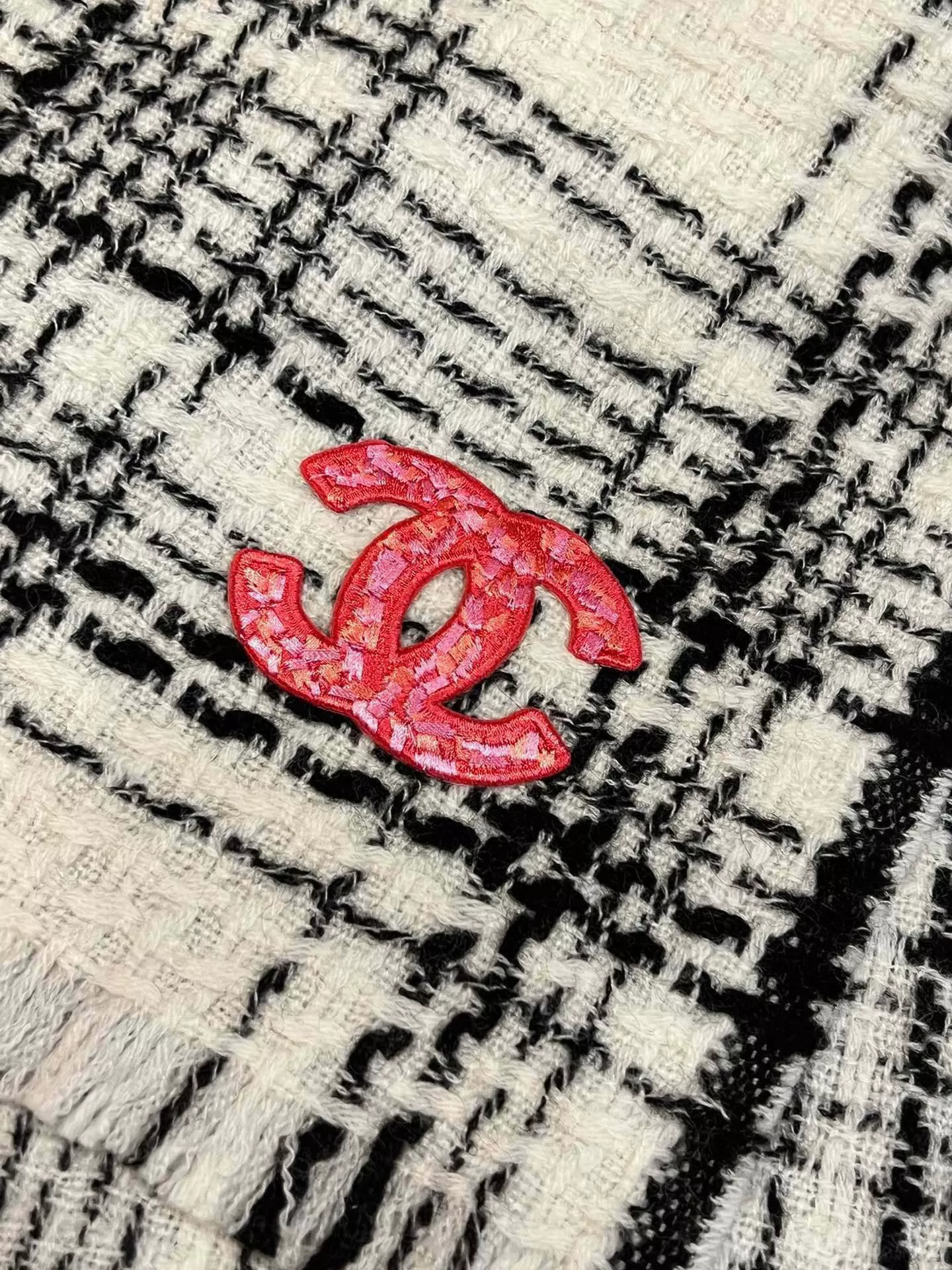 Chanel Scarves For Women Flexible 5986