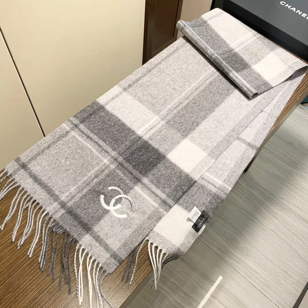 Chanel Scarves For Women Flexible 6879