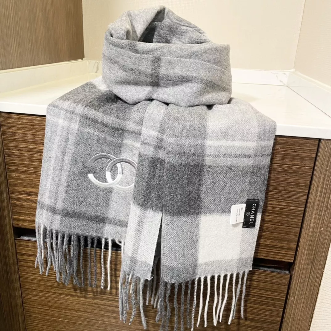 Chanel Scarves For Women Flexible 6879