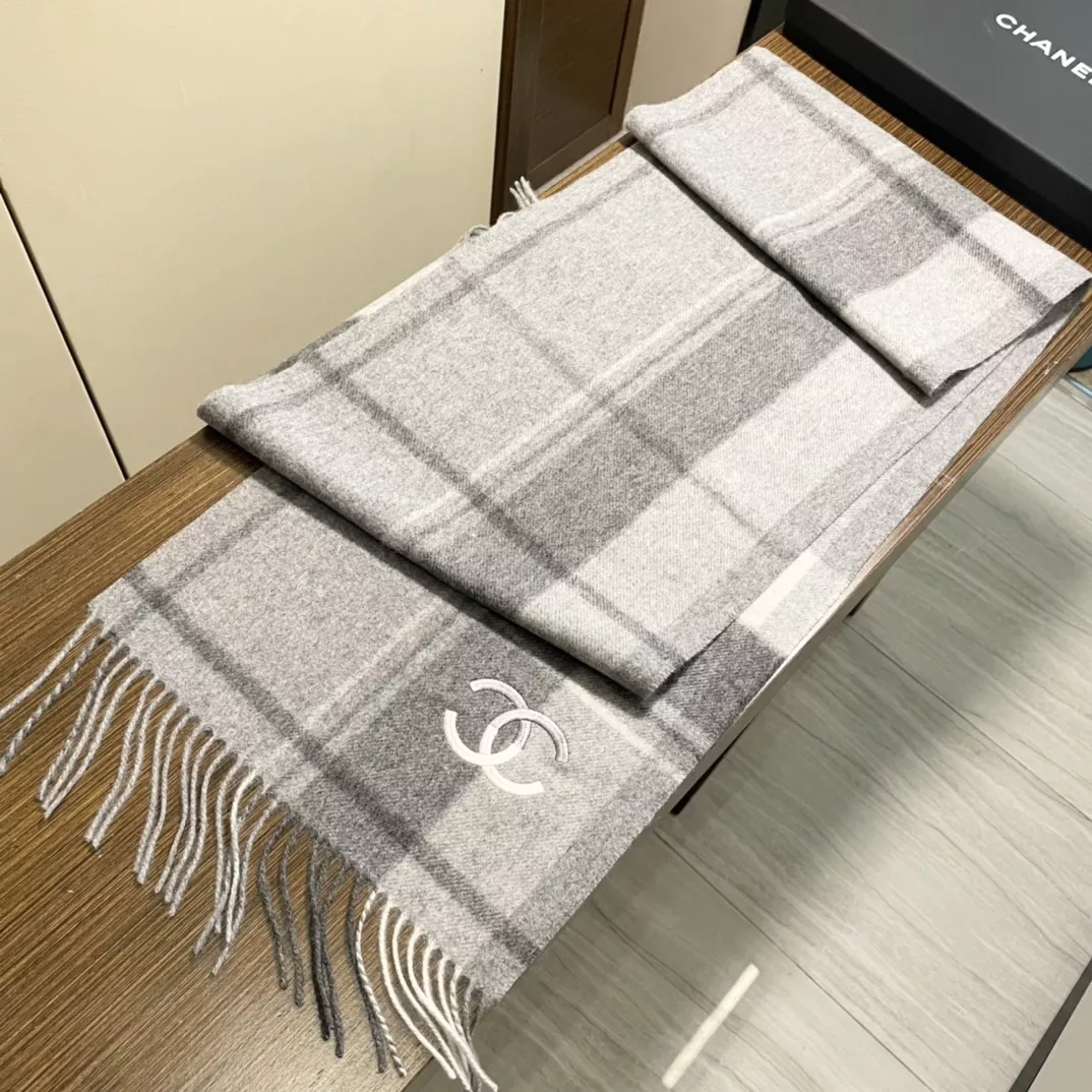 Chanel Scarves For Women Flexible 6879