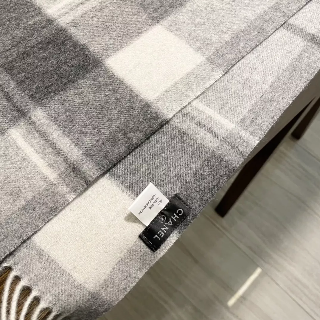 Chanel Scarves For Women Flexible 6879