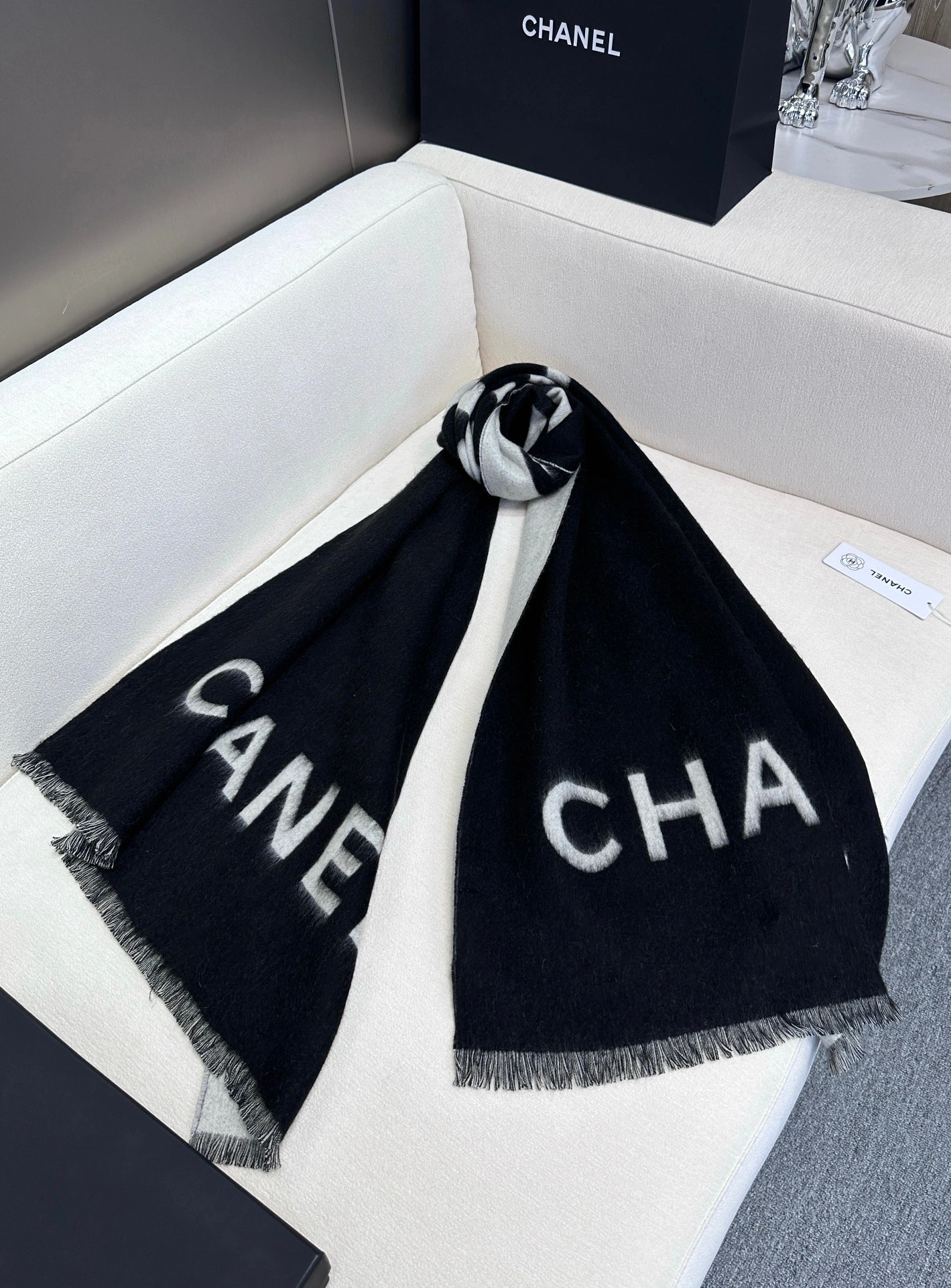 Chanel Scarves Practical 925