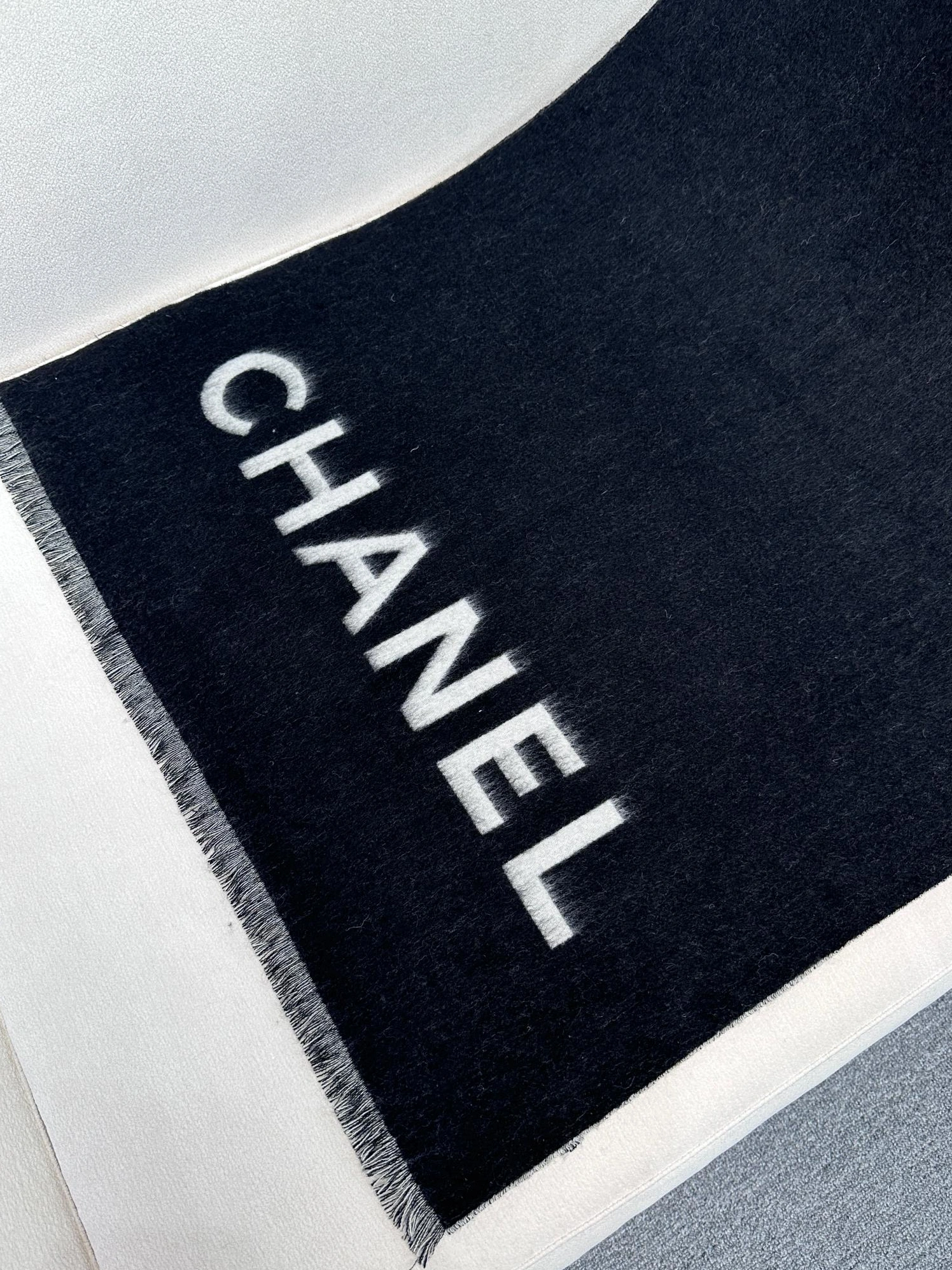 Chanel Scarves Practical 925