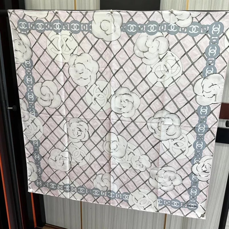Chanel Silk Squares Durable 8177