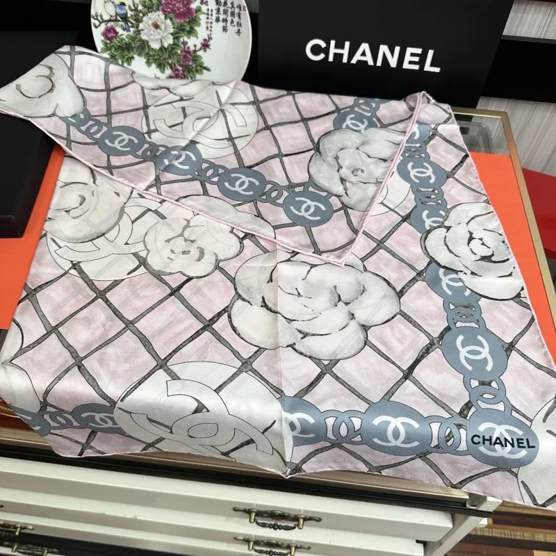 Chanel Silk Squares Durable 8177