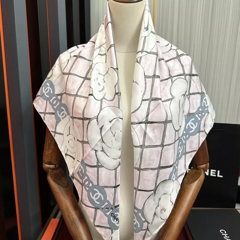 Chanel Silk Squares Durable 8177