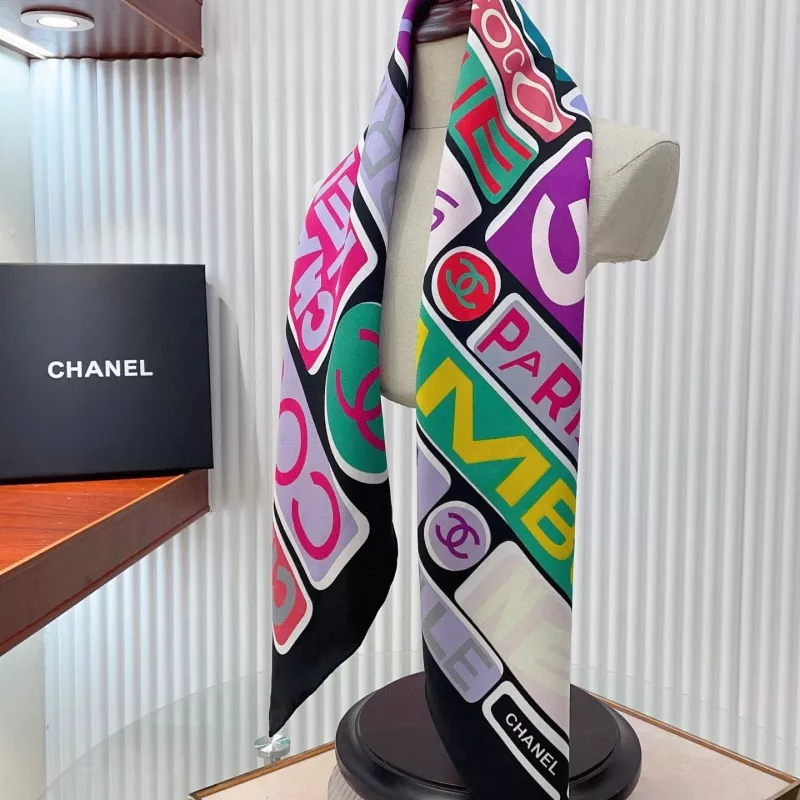 Chanel Silk Squares Durable 855