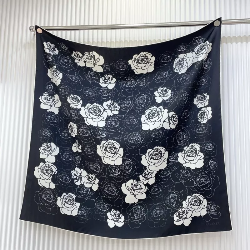 Chanel Silk Squares Durable 8584