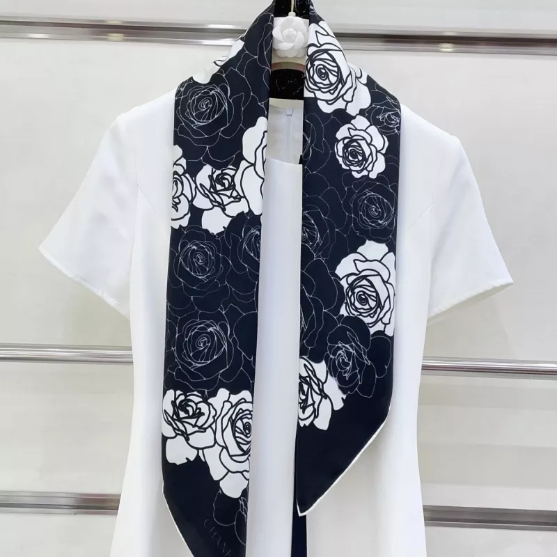 Chanel Silk Squares Durable 8584
