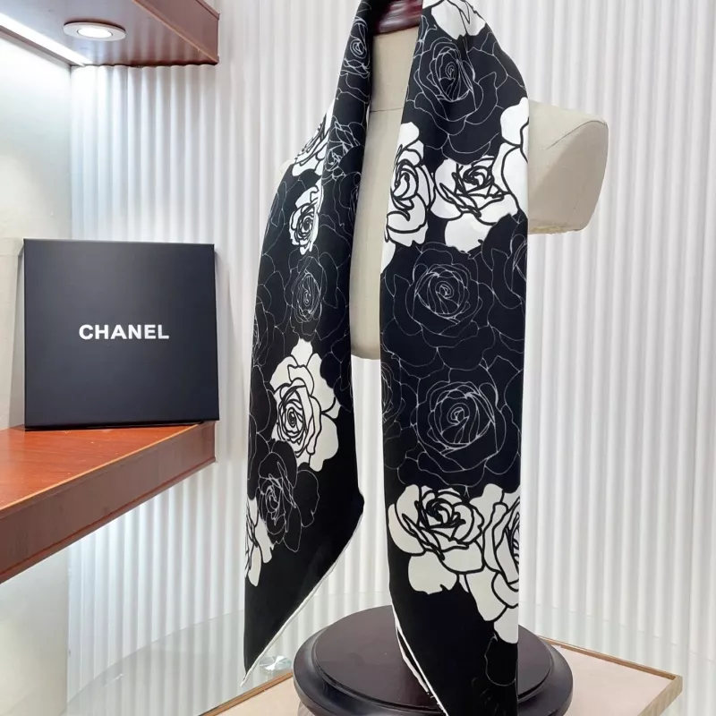 Chanel Silk Squares Durable 8584