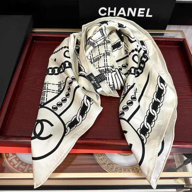Chanel Silk Squares Popular 7591