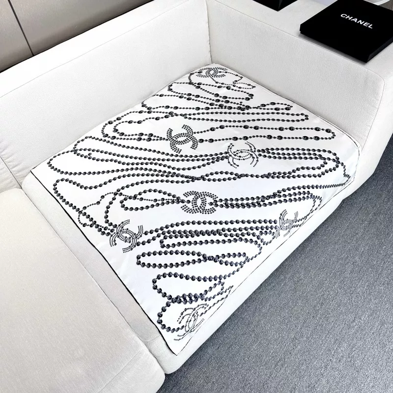 Chanel Silk Squares Reliable 601