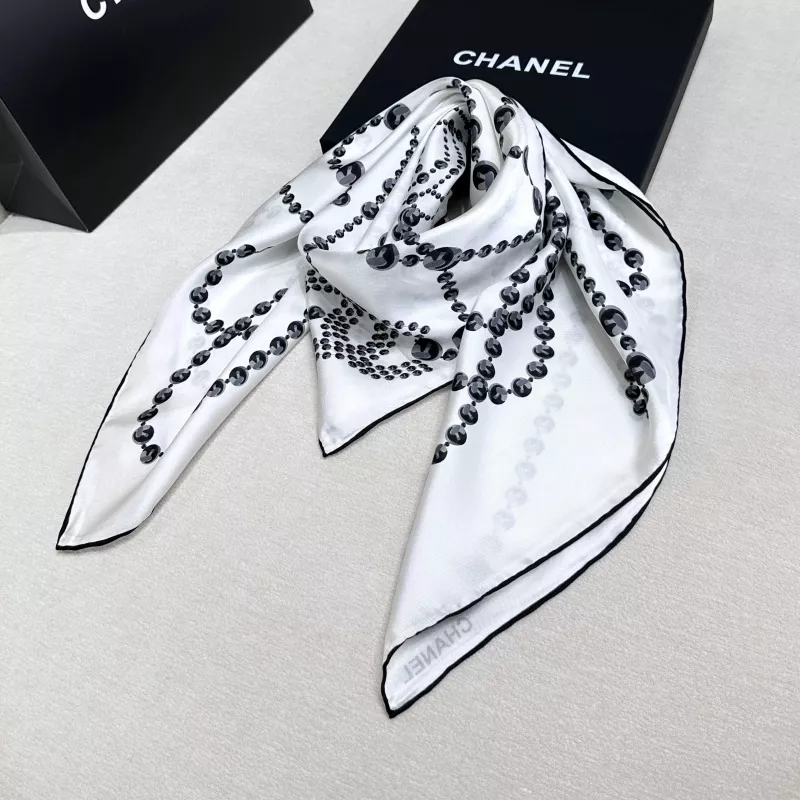 Chanel Silk Squares Reliable 601