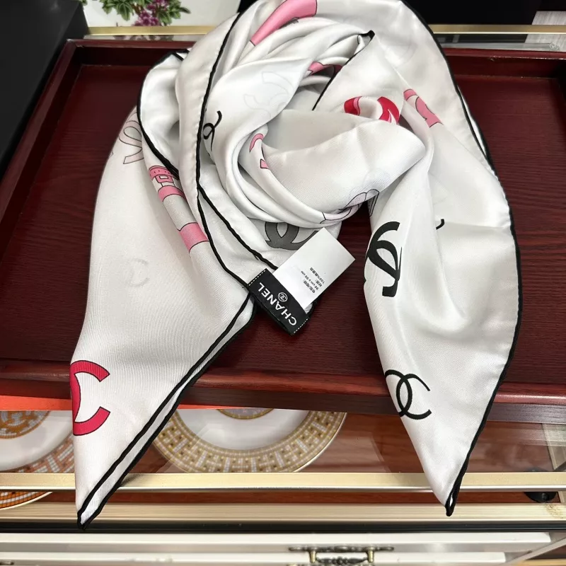 Chanel Silk Squares Resilient 8145