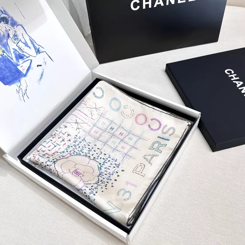 Chanel Silk Squares StreetReady 7880