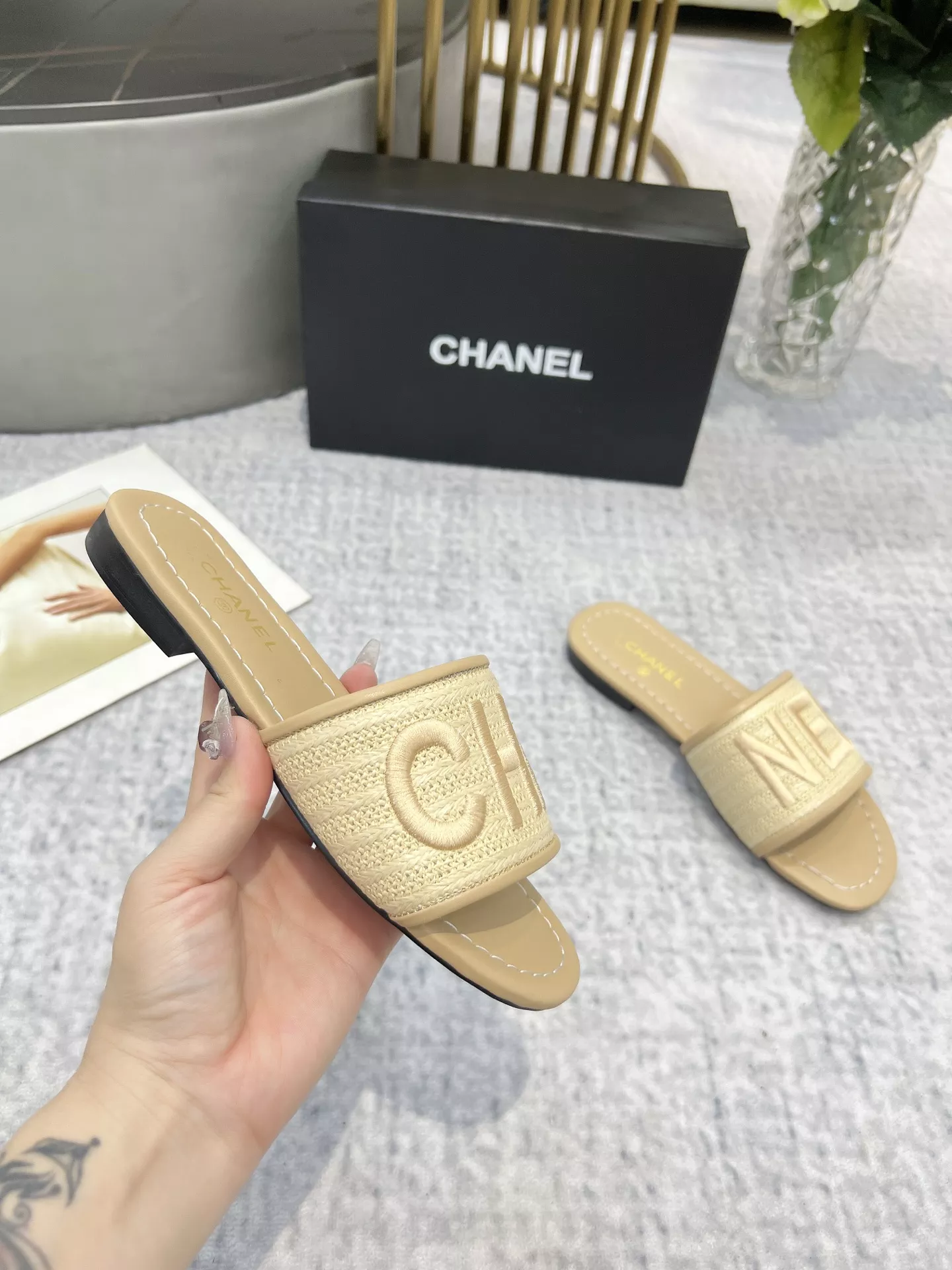 Chanel Slippers For Women Compact 2130