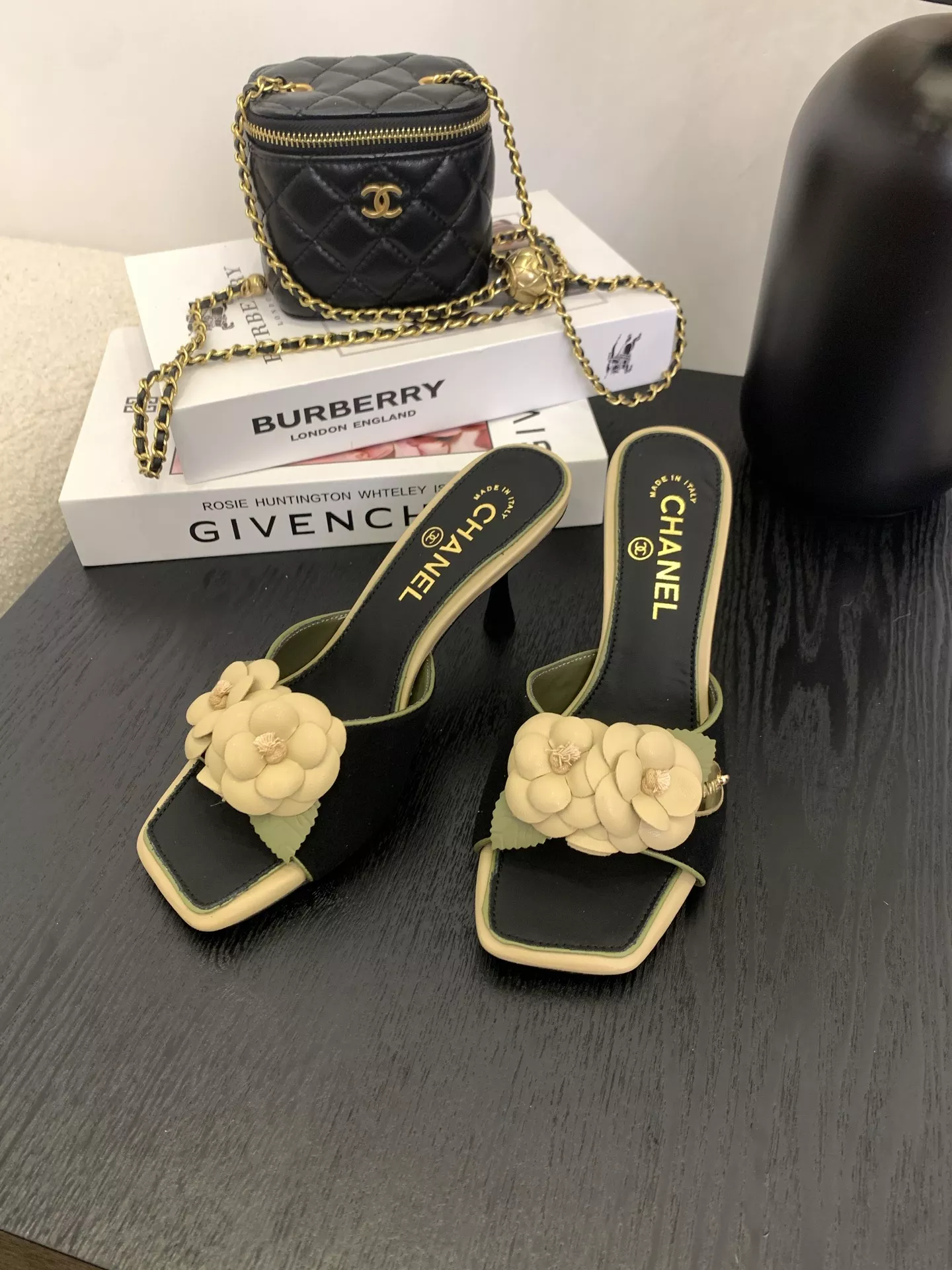 Chanel Slippers For Women DailyWear 7540