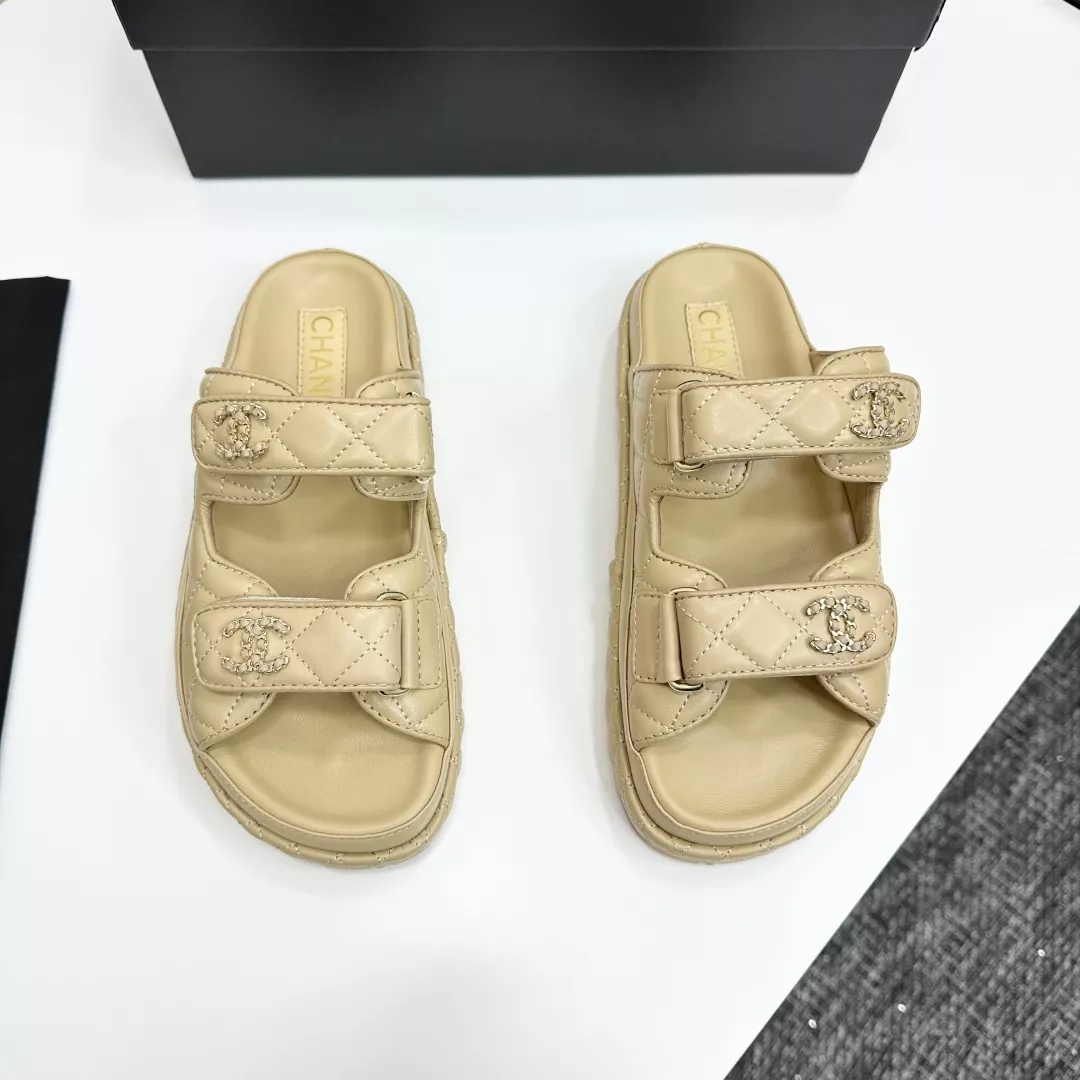 Chanel Slippers For Women DailyWear 9872