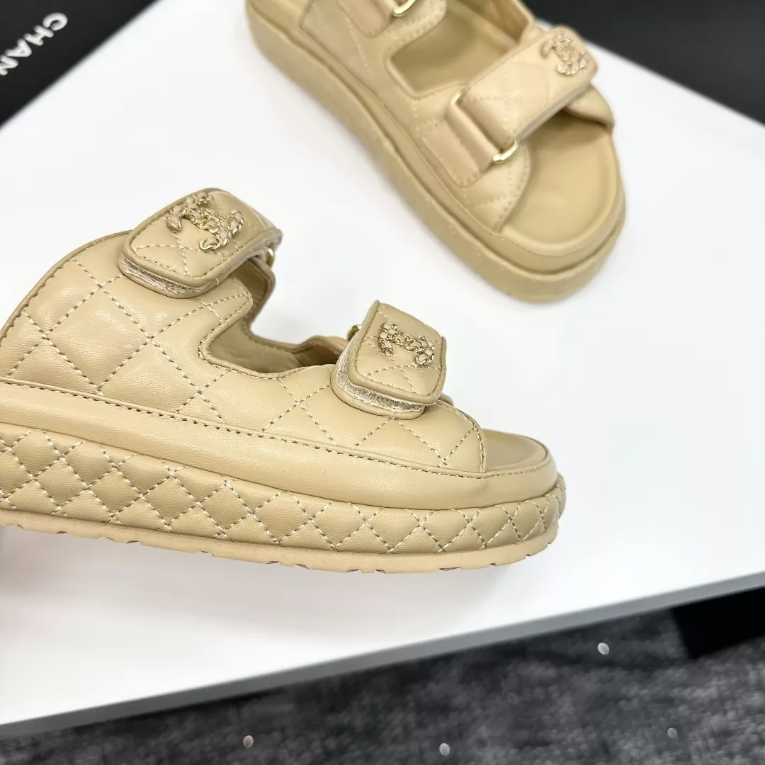 Chanel Slippers For Women DailyWear 9872