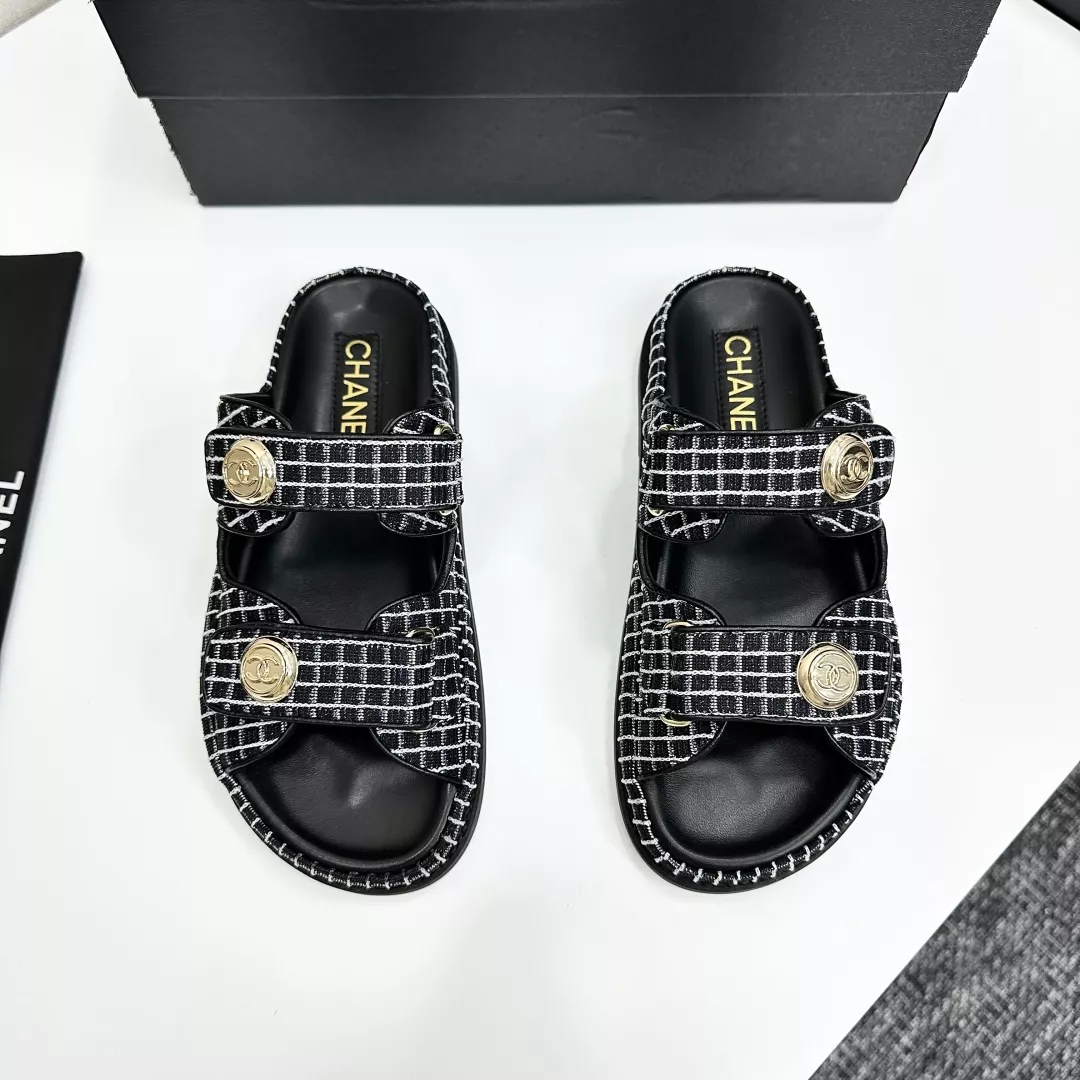 Chanel Slippers For Women EasyMatch 1524