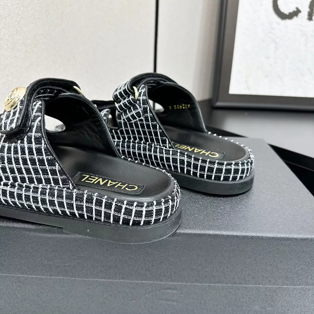 Chanel Slippers For Women EasyMatch 1524