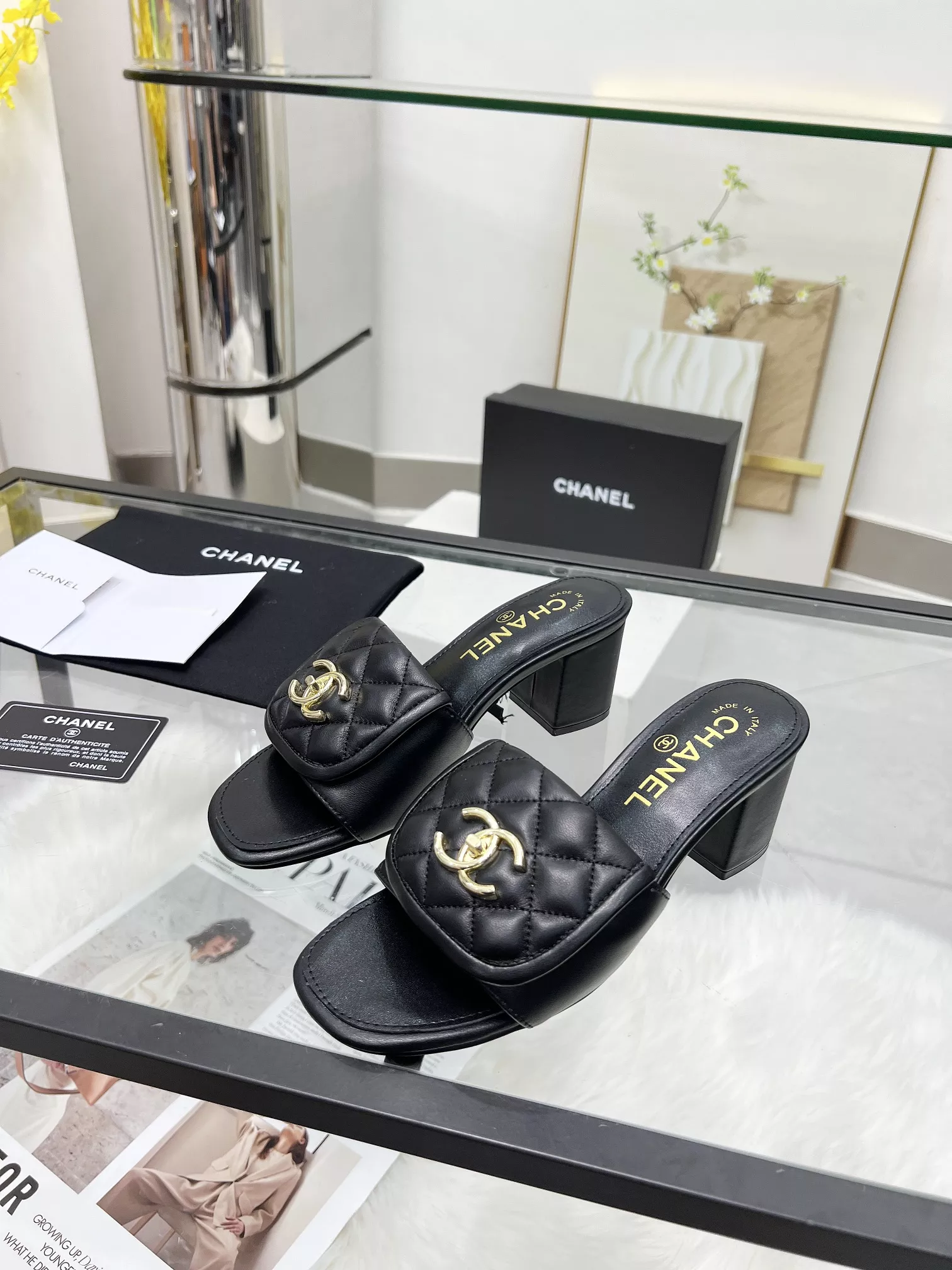 Chanel Slippers For Women Fashionable 2097