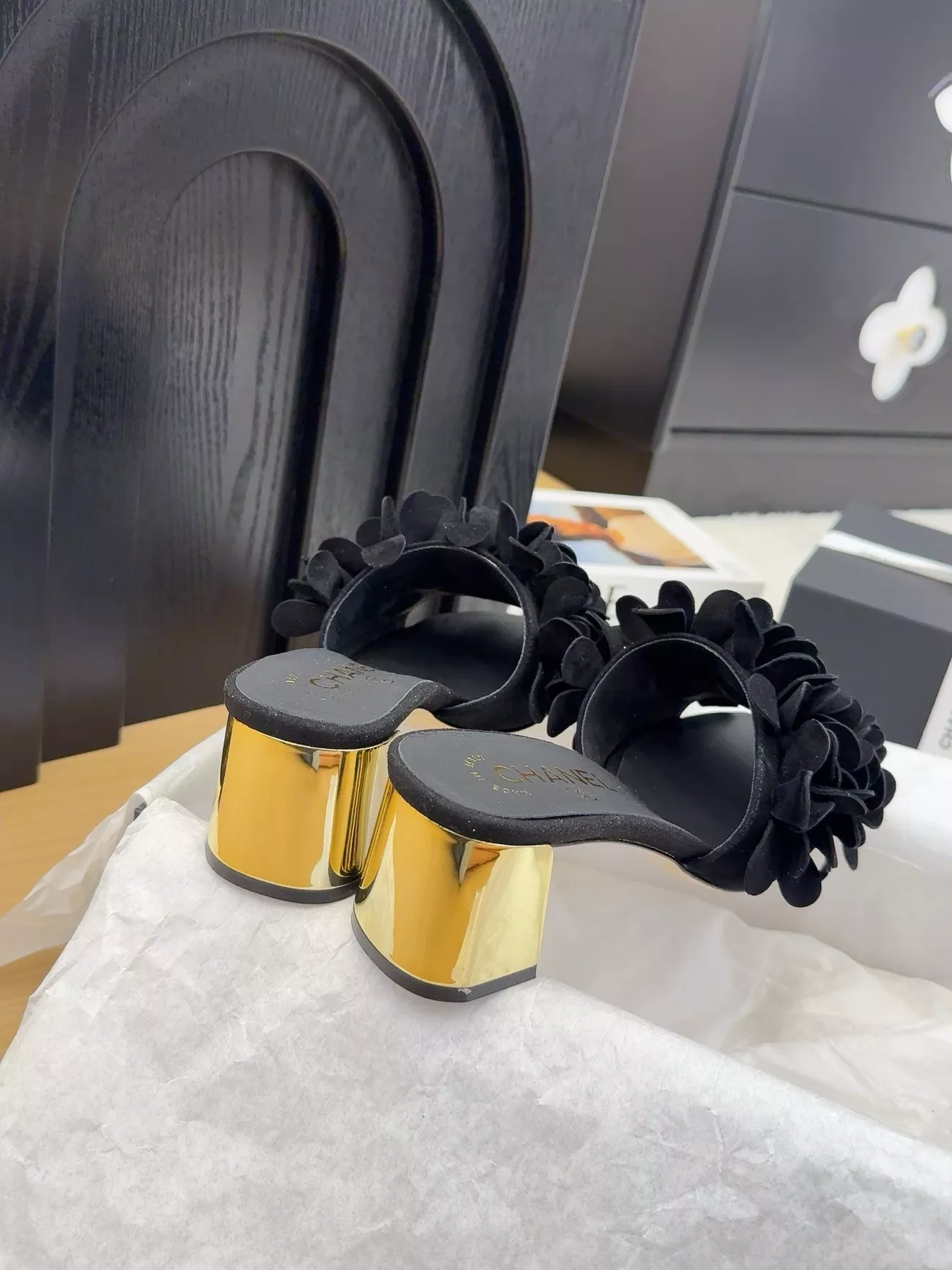 Chanel Slippers For Women Fashionable 2228