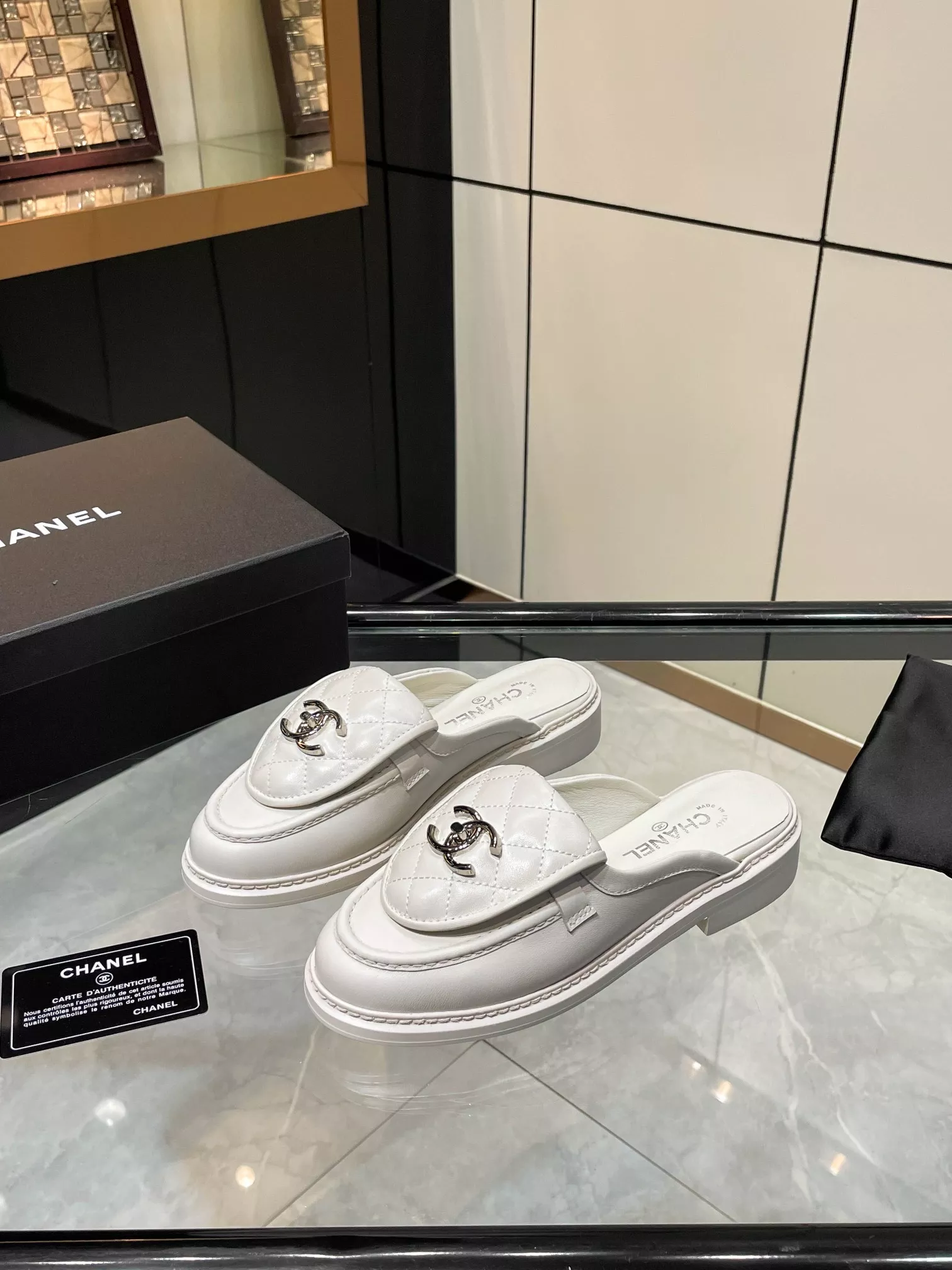 Chanel Slippers For Women Functional 2055