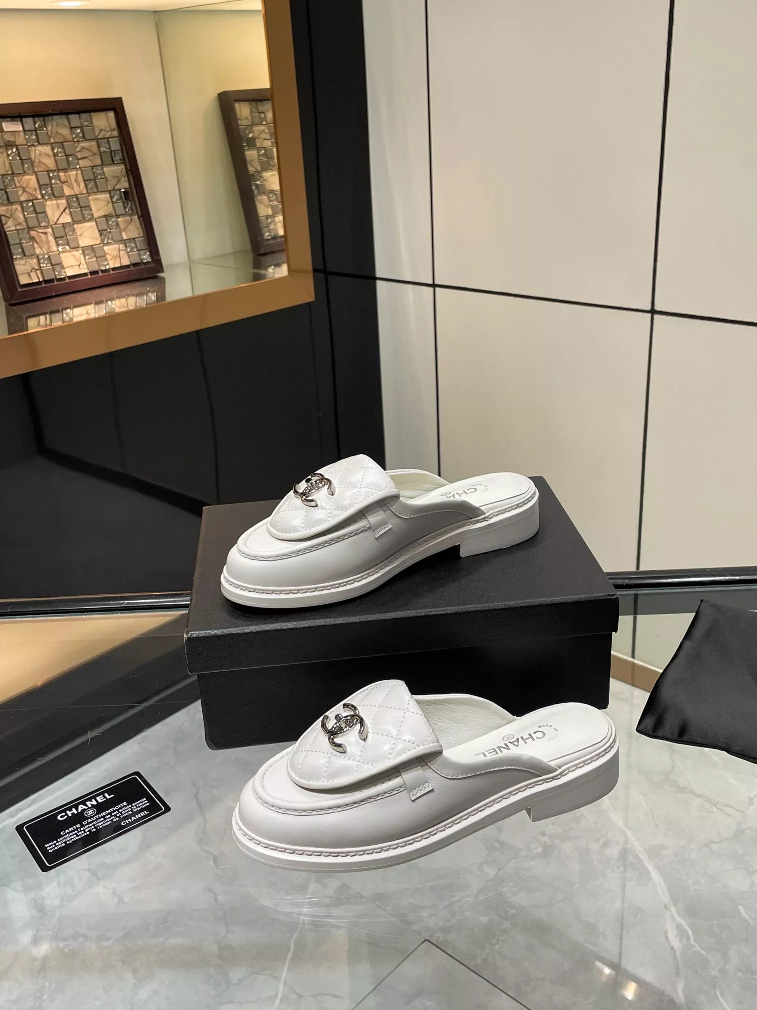 Chanel Slippers For Women Functional 2055