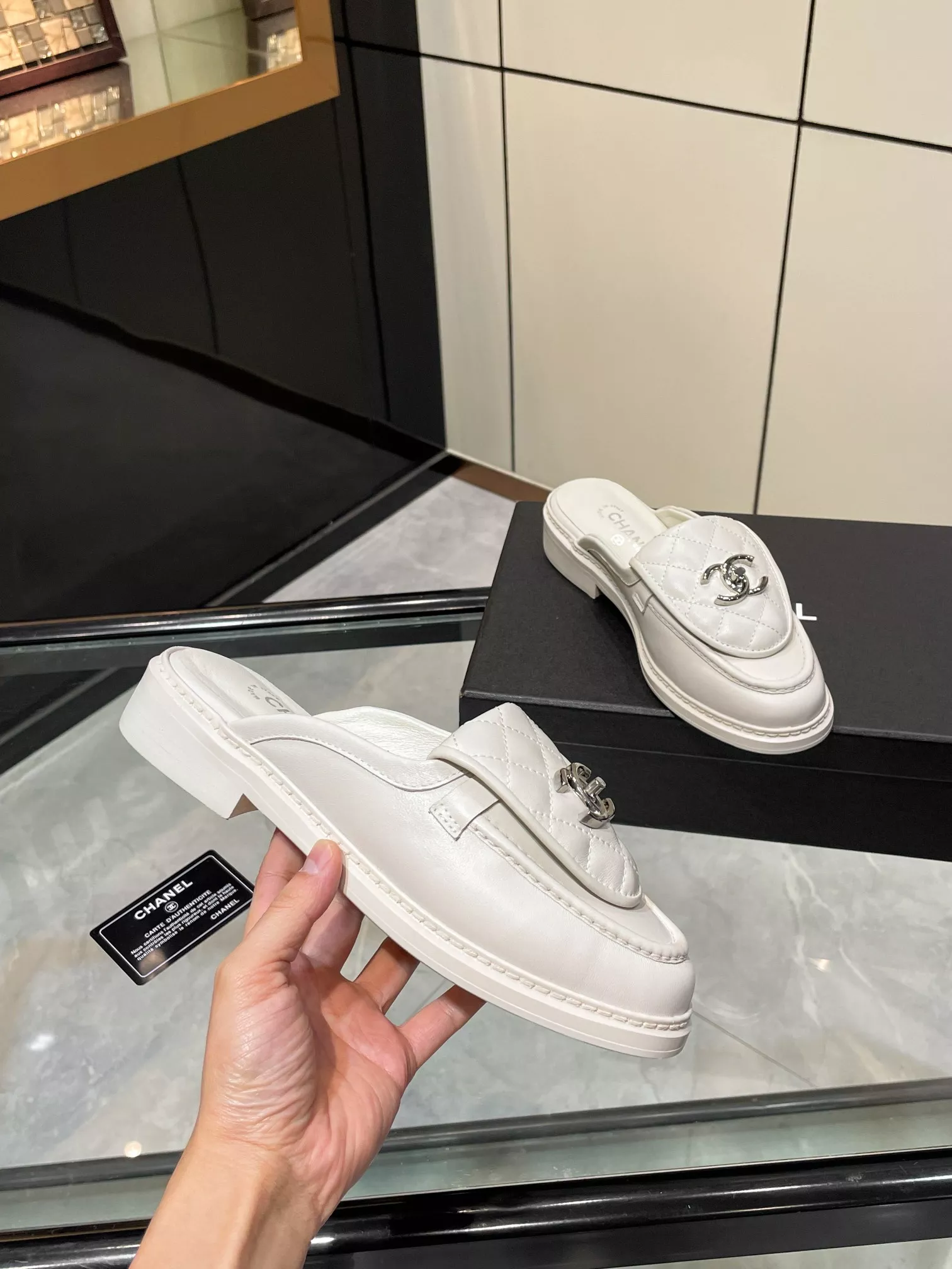 Chanel Slippers For Women Functional 2055