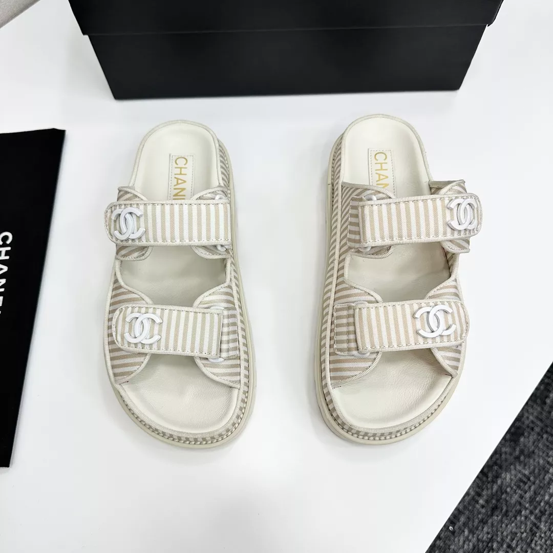 Chanel Slippers For Women GoAnywhere 1372