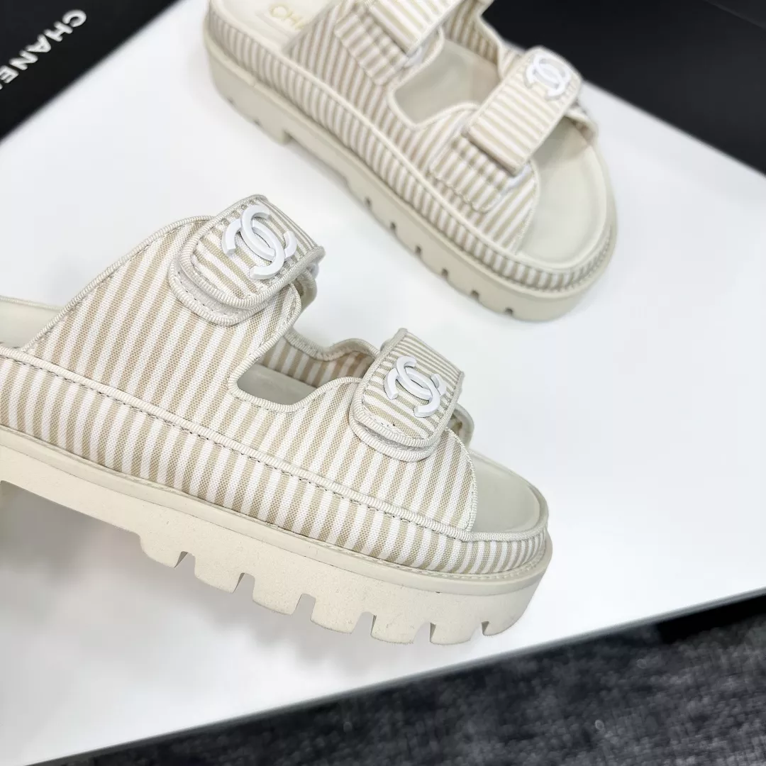 Chanel Slippers For Women GoAnywhere 1372