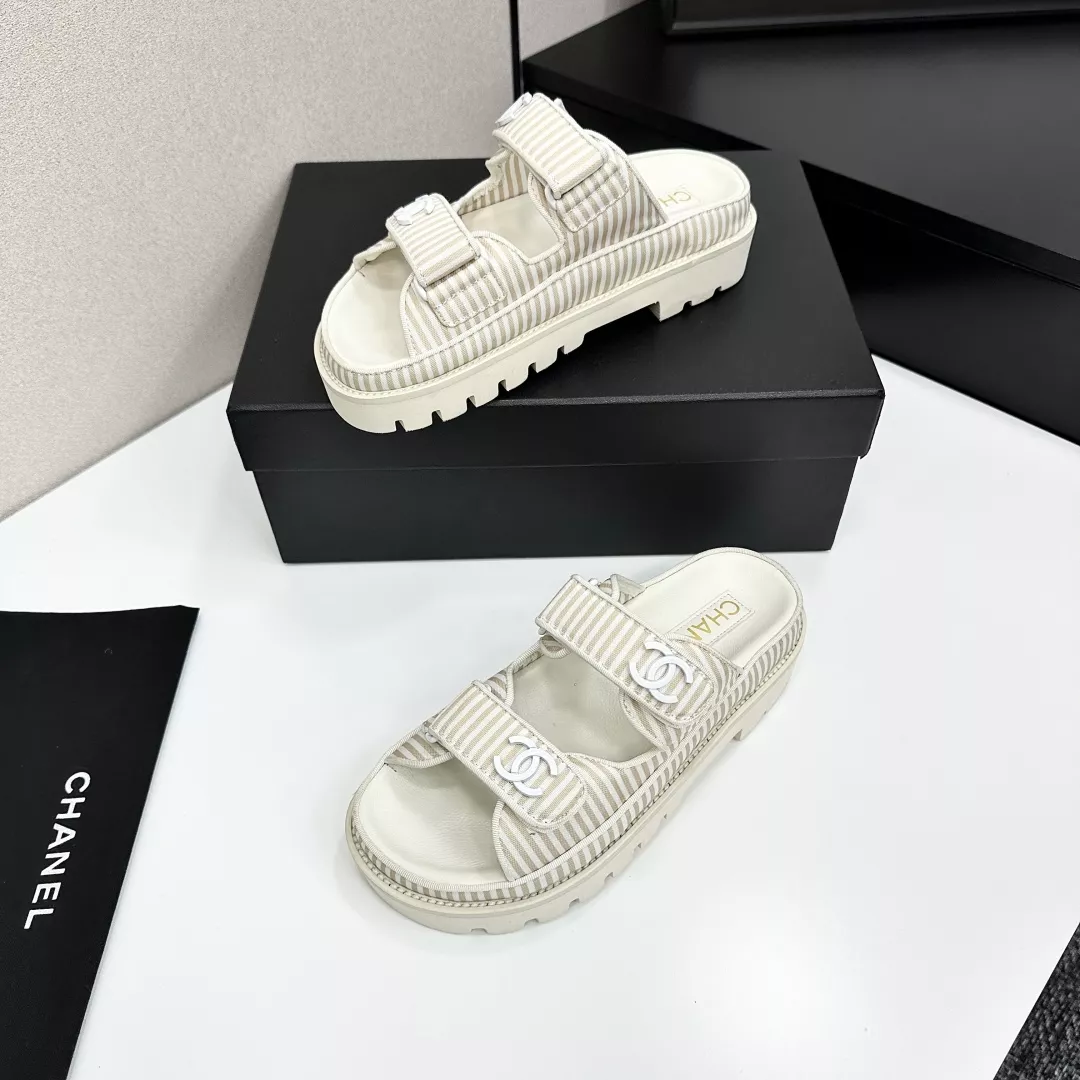 Chanel Slippers For Women GoAnywhere 1372