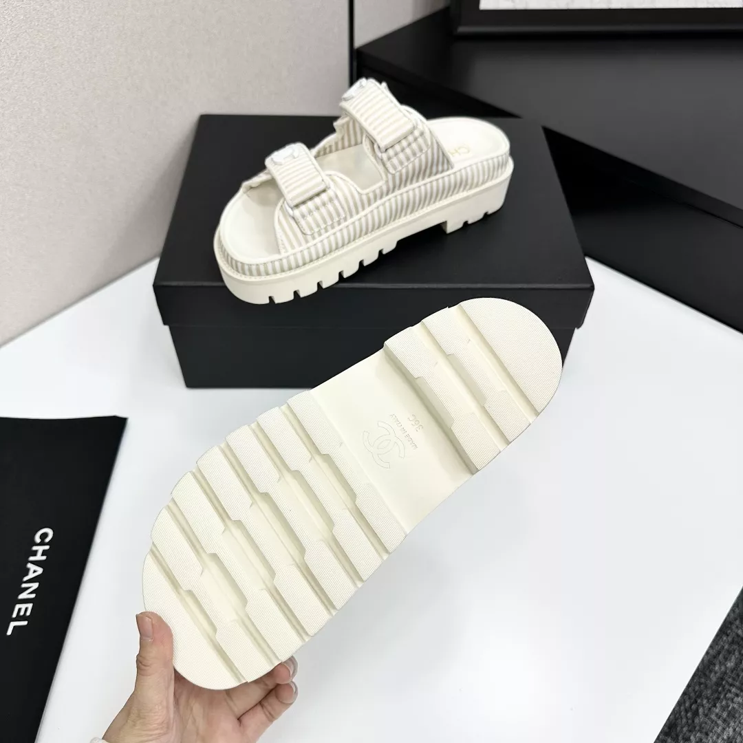 Chanel Slippers For Women GoAnywhere 1372