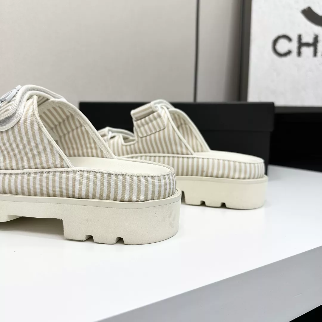Chanel Slippers For Women GoAnywhere 1372