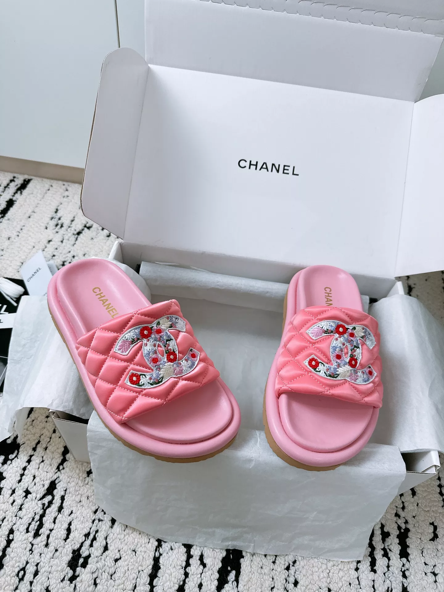 Chanel Slippers For Women HighQuality 3552