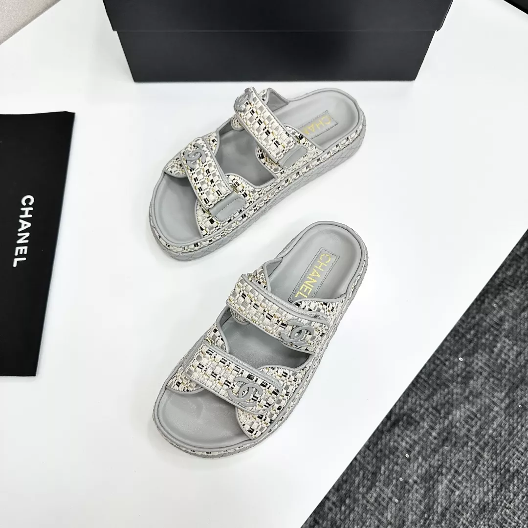 Chanel Slippers For Women Lightweight 1535
