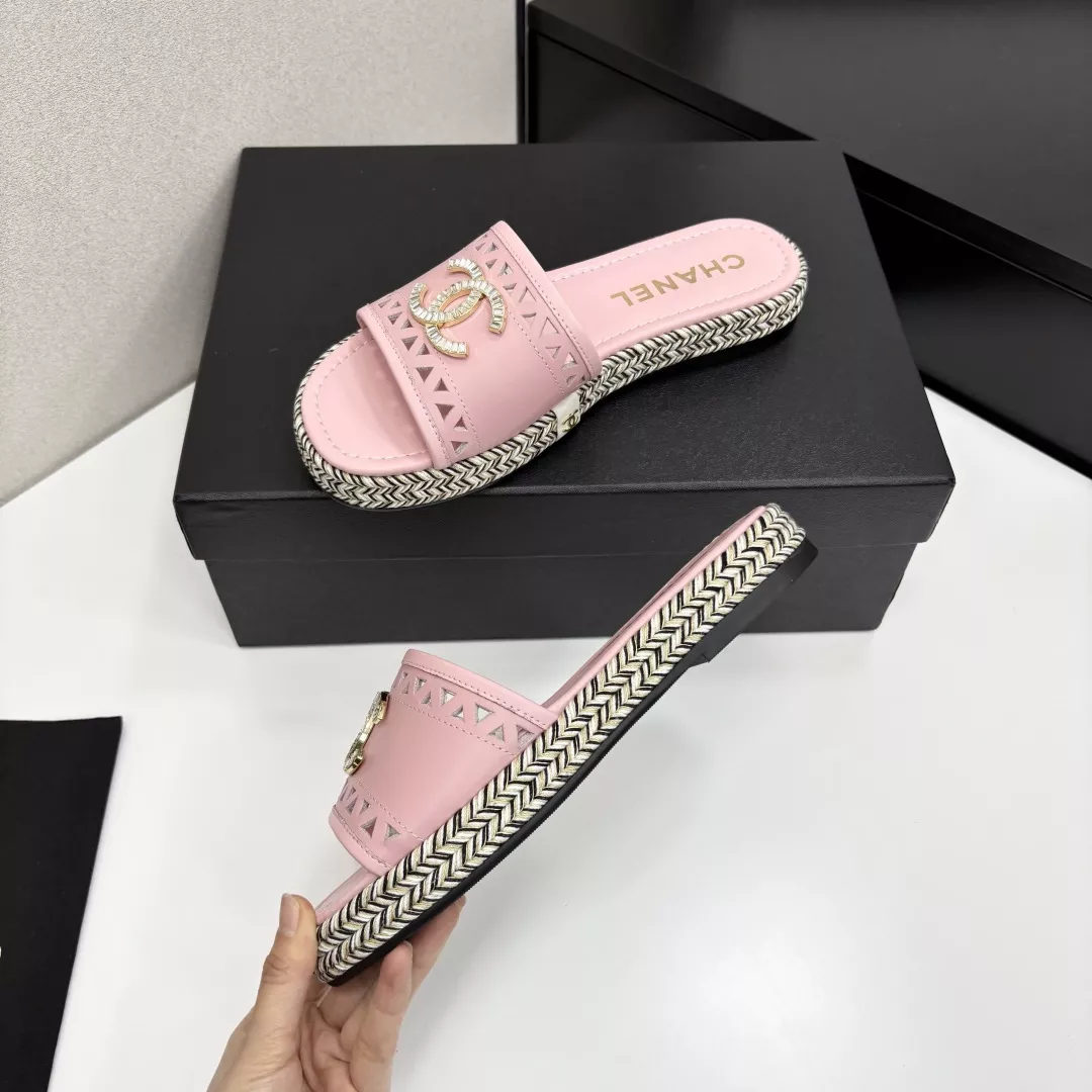 Chanel Slippers For Women Modern 2461