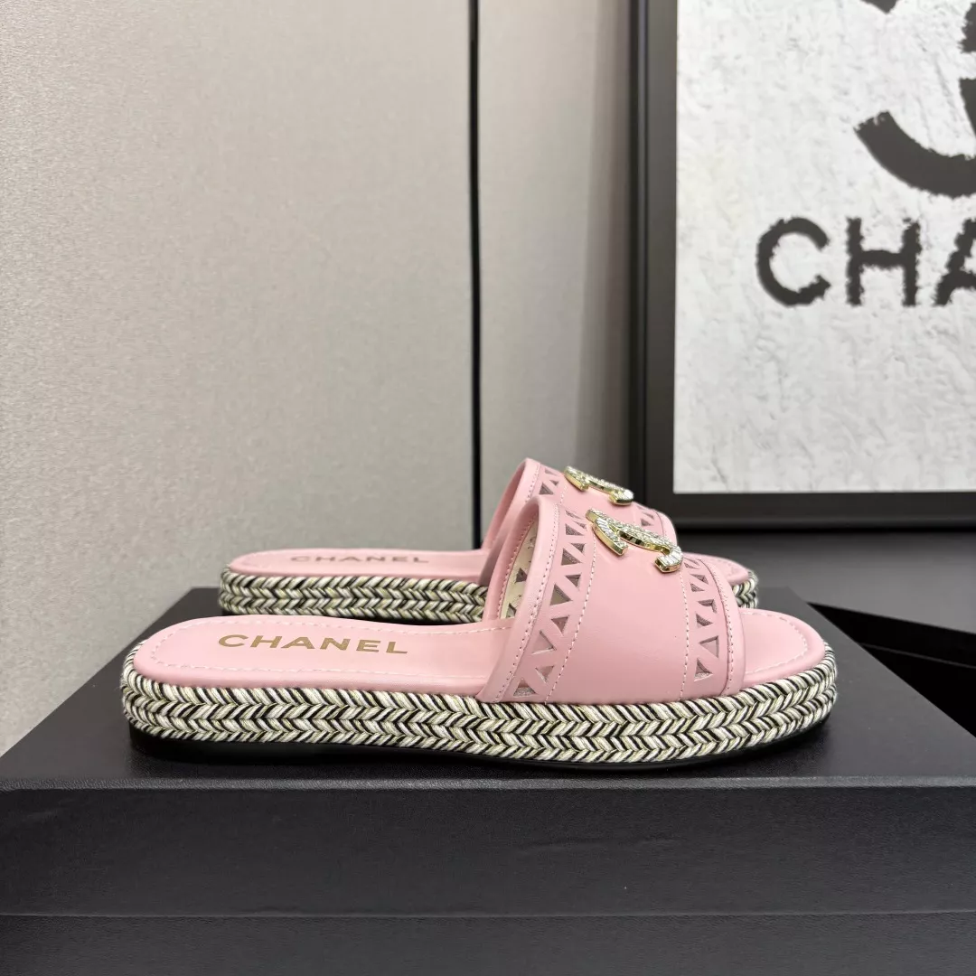 Chanel Slippers For Women Modern 2461