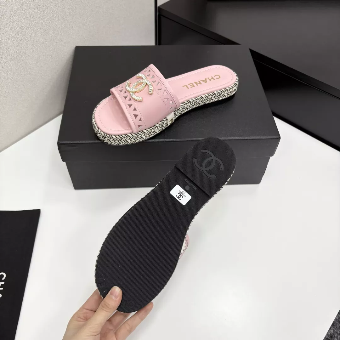Chanel Slippers For Women Modern 2461