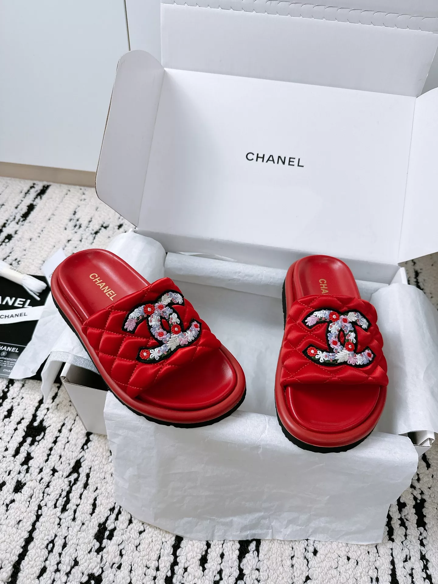 Chanel Slippers For Women ModernLook 1383