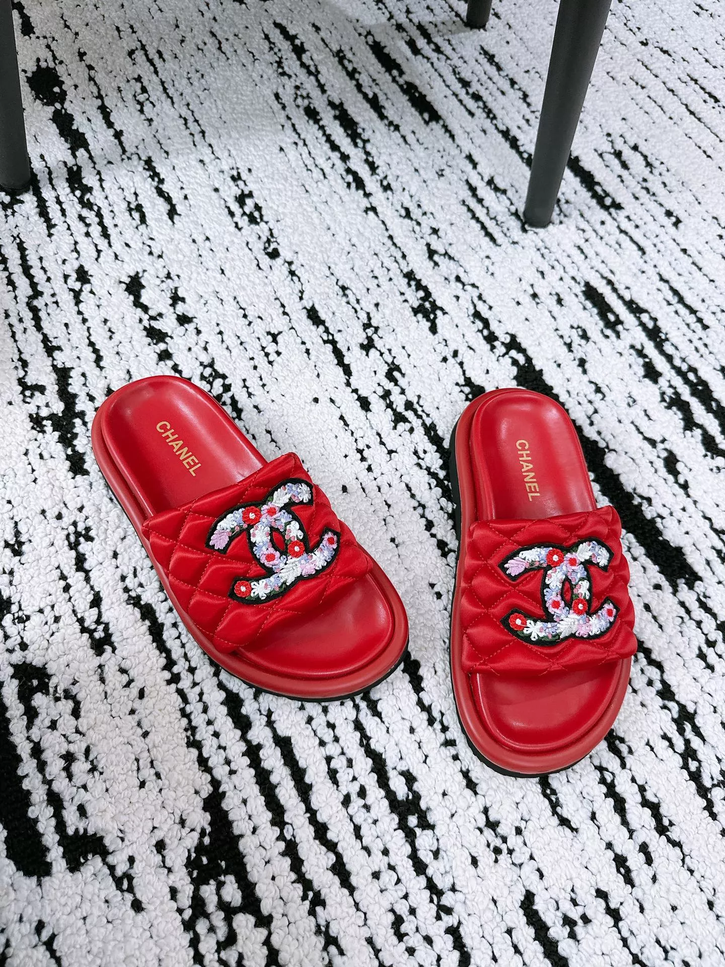 Chanel Slippers For Women ModernLook 1383