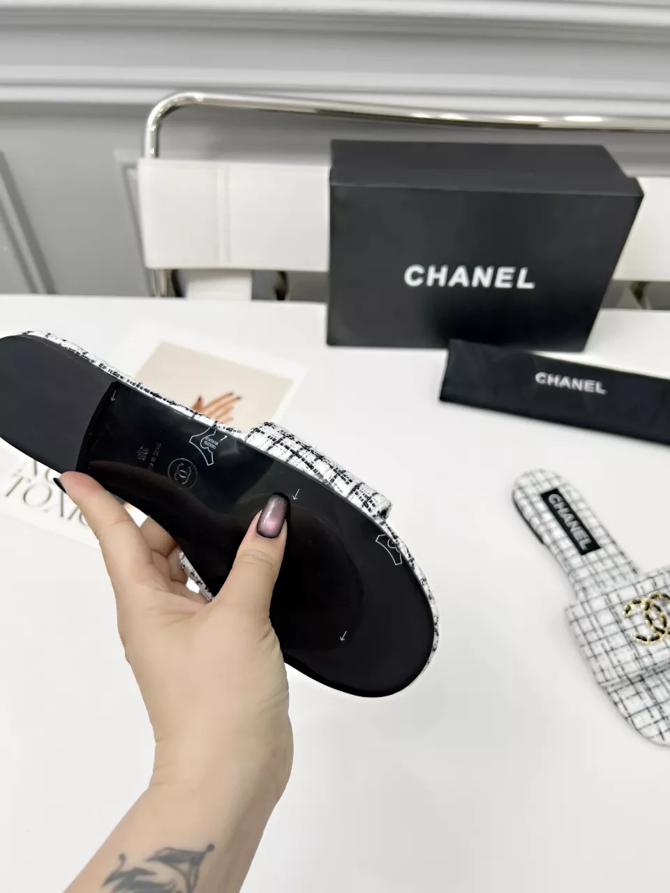 Chanel Slippers For Women ModernLook 6205