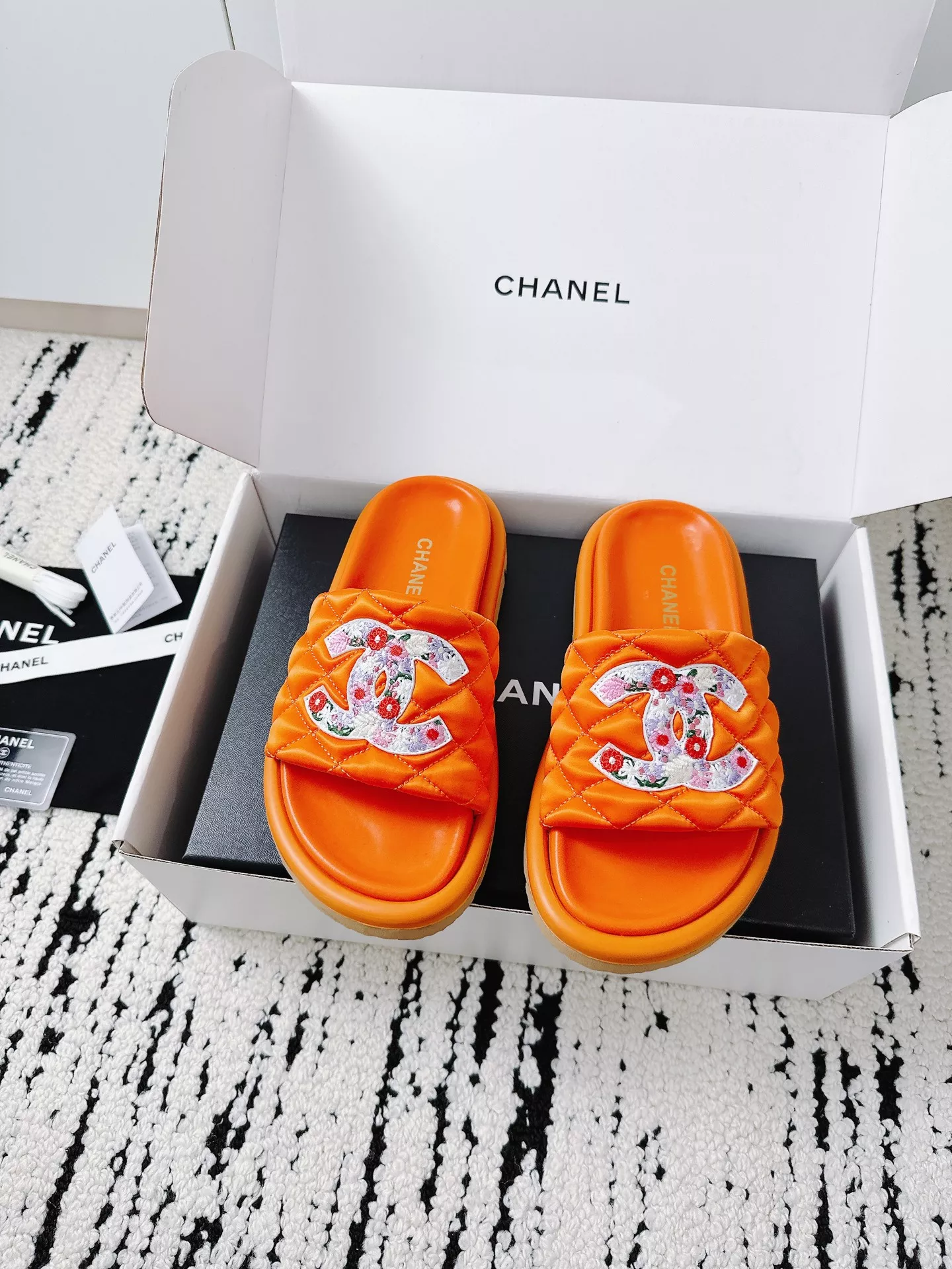 Chanel Slippers For Women Practical 4837