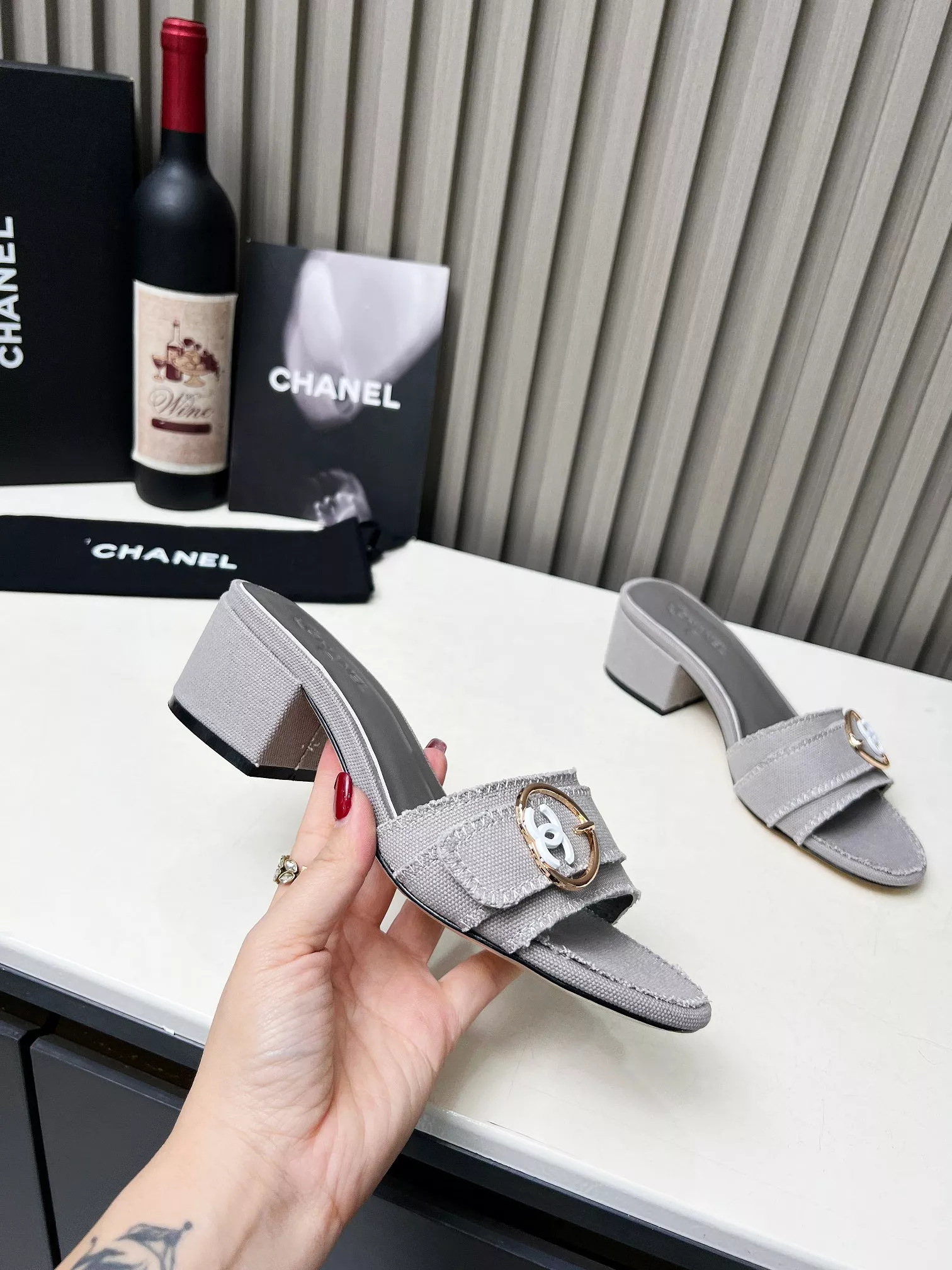 Chanel Slippers For Women Sleek 1021