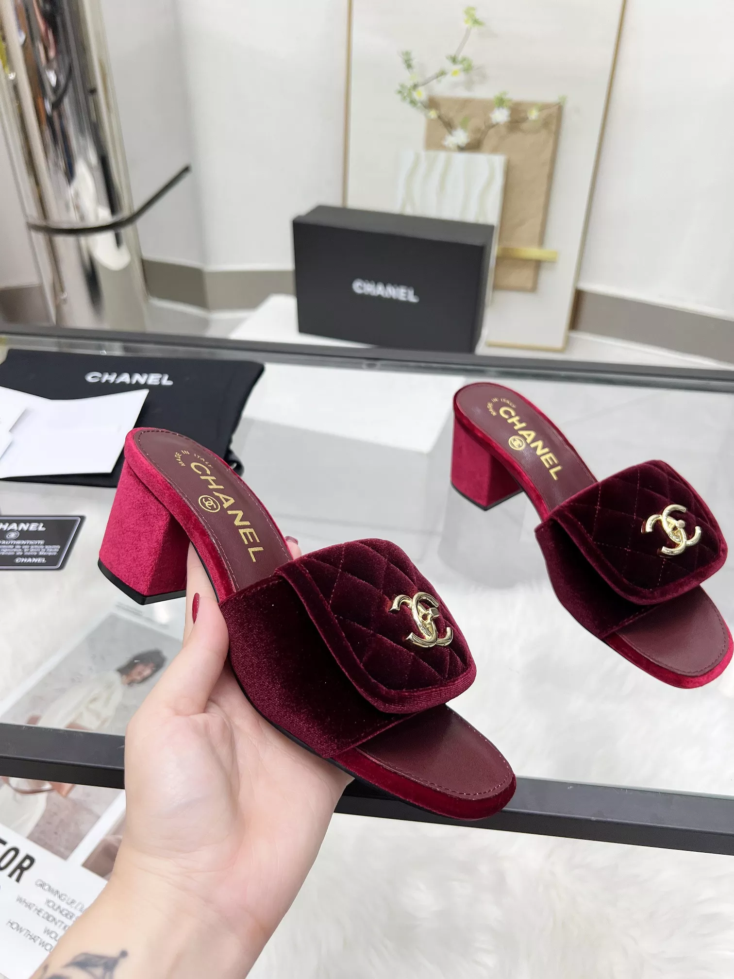 Chanel Slippers For Women Sleek 4847
