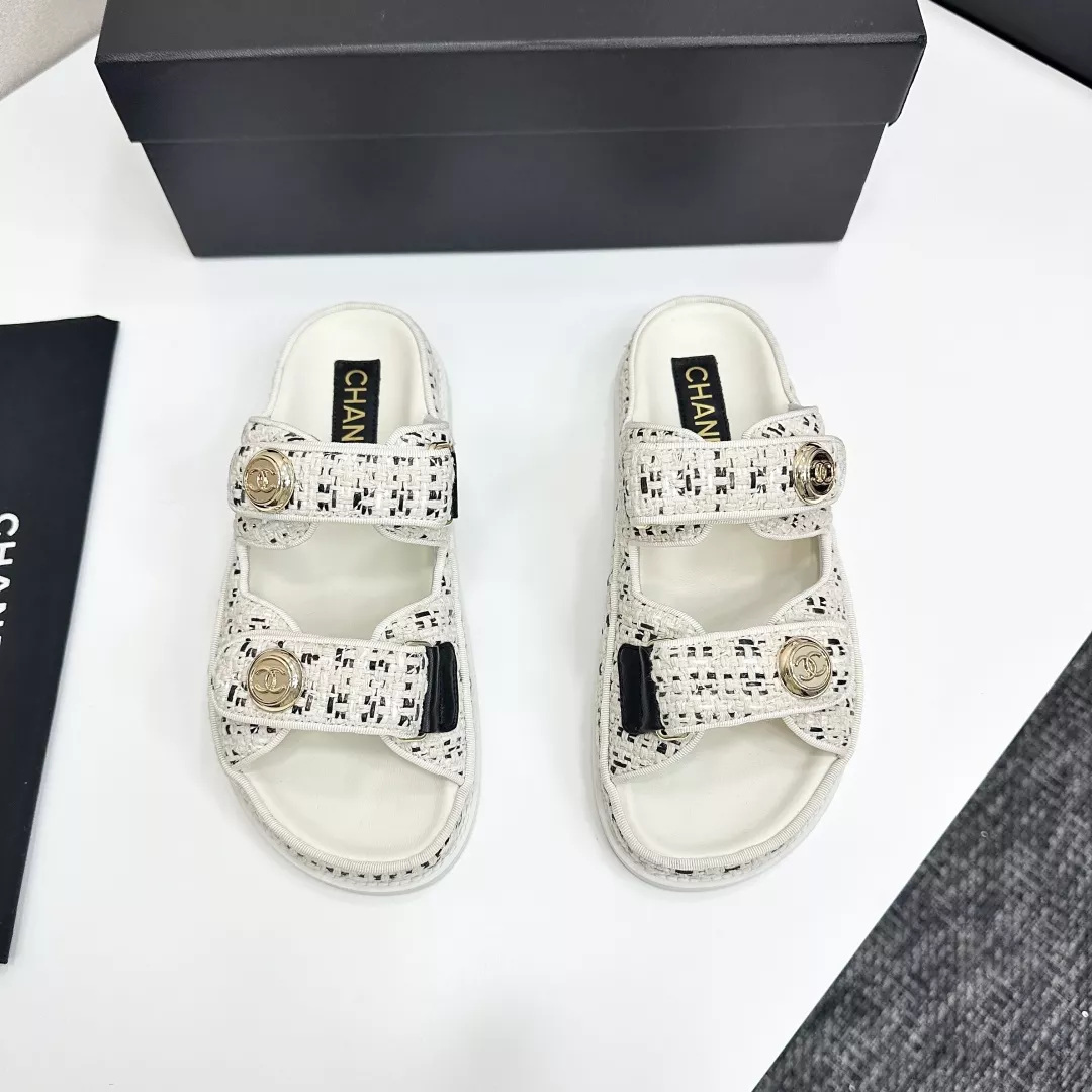 Chanel Slippers For Women Soft 3999